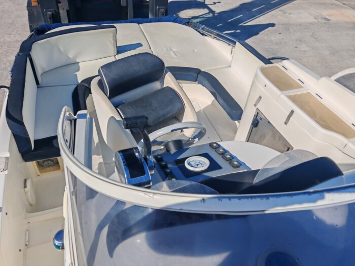 LEXSIA XS 23I Day Cruiser