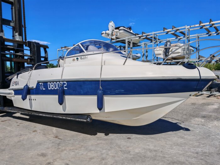 LEXSIA XS 23I Day Cruiser – Image 13