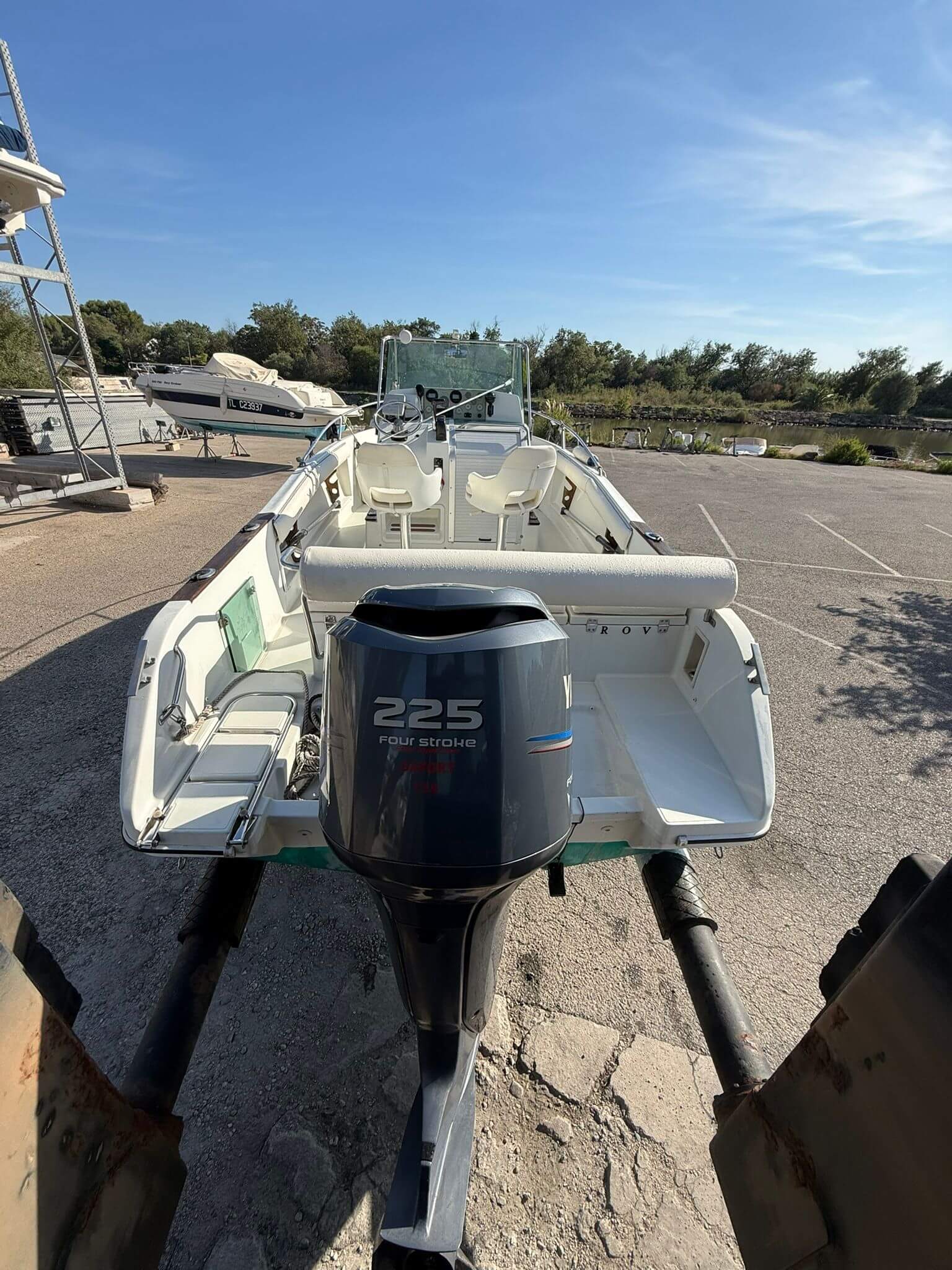 JEANNEAU CAP CAMARAT 675 Cabin Cruiser – Image 3