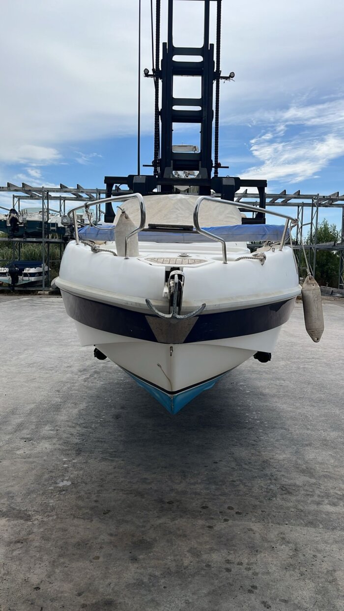 RIO 750 DAY CRUISER Cabin Cruiser – Image 4