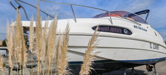 RIO 700 cruiser Cabin Cruiser