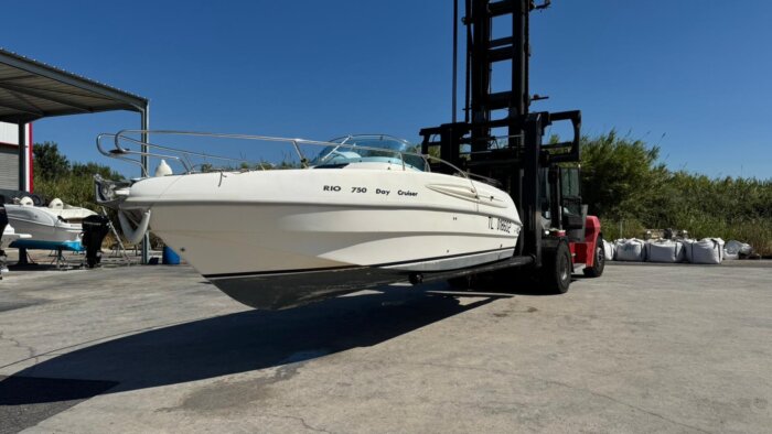 RIO 750 DAY CRUISER Cabin Cruiser – Image 2