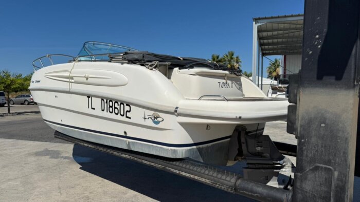 RIO 750 DAY CRUISER Cabin Cruiser – Image 3
