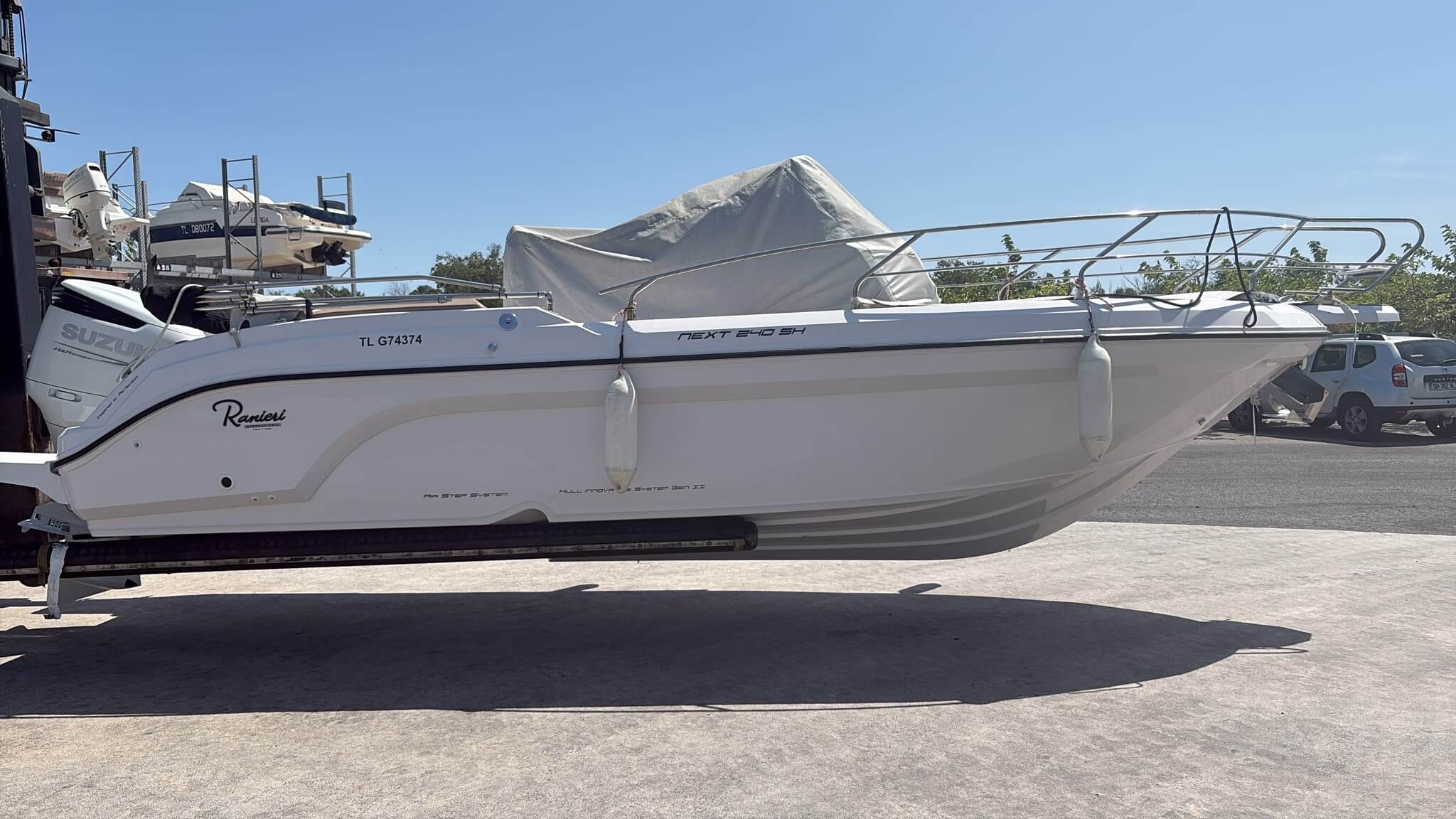 RANIERI NEXT 240 SH Day Cruiser – Image 4