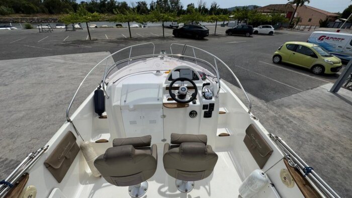 B2 MARINE CAP FERRET 672 SUN DECK – Image 7