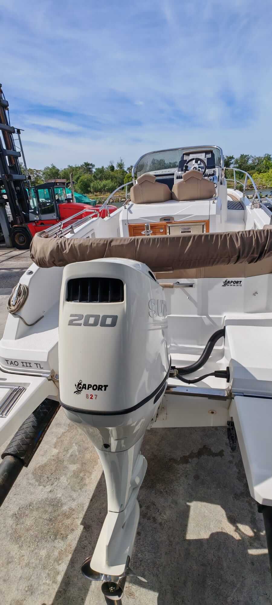 RANIERI NEXT 240 SH Day Cruiser – Image 6